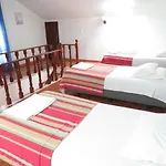 Casas Da Supertubos *
